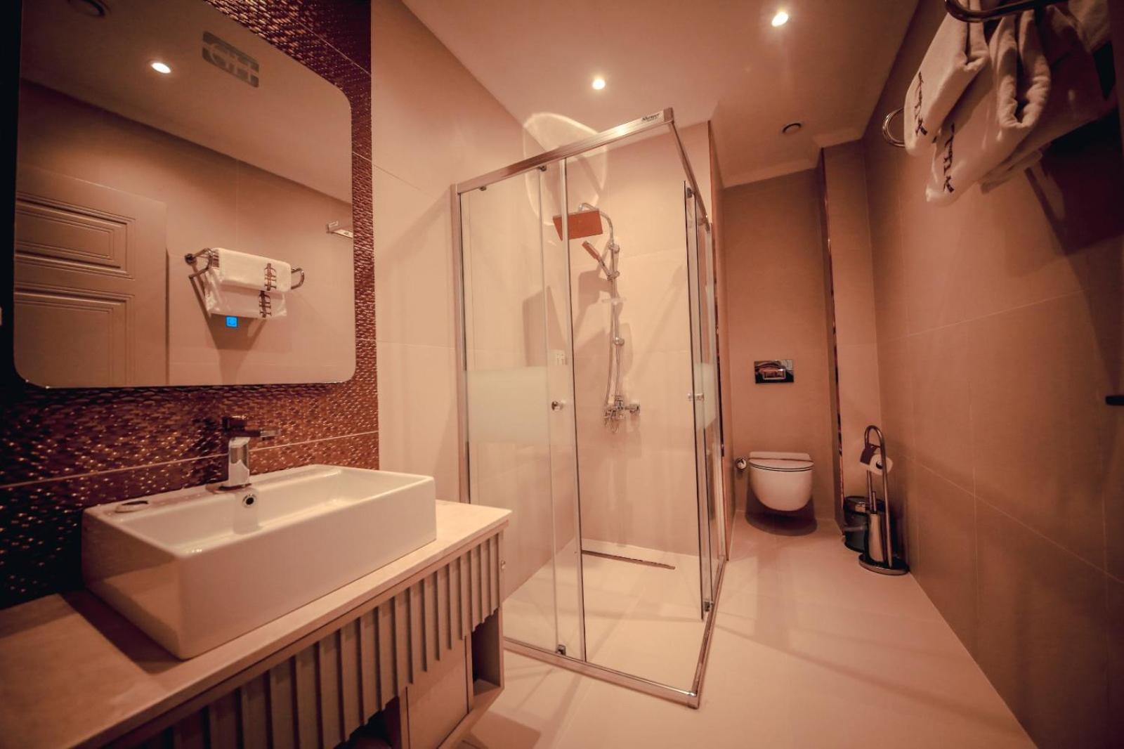 Goerguelue Hotel Merkezkoy エクステリア 写真