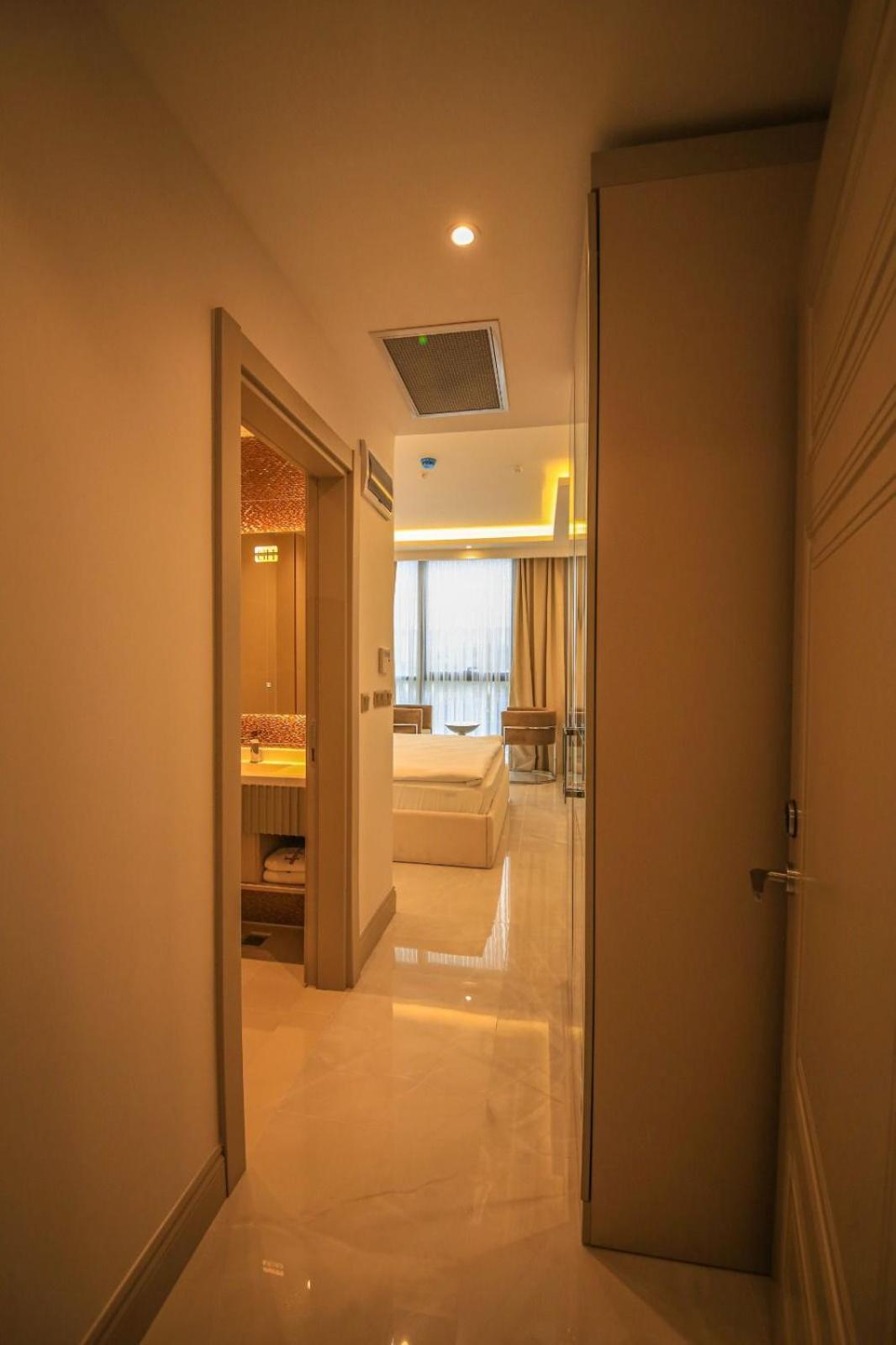 Goerguelue Hotel Merkezkoy エクステリア 写真